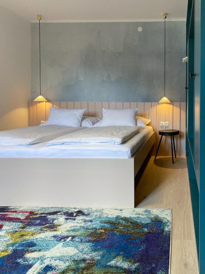Steiner - In - Out Apartamento